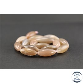 Perles semi précieuses en pierre de soleil - Grain de riz/10 mm