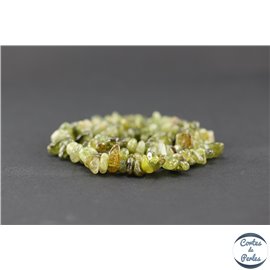 Perles en grenat vert - Chips/5-12mm