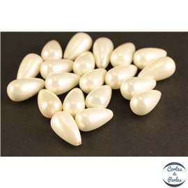 Boucles d'oreilles en perles de Majorque - Gouttes/16 mm - Blanc neige - Grade A