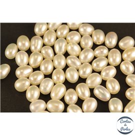 Boucles d'oreilles en perles de culture- Gouttes/4 mm - Blanc rosé - Grade AA