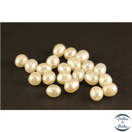 Boucles d'oreilles en perles de culture- Gouttes/7 mm - Blanc orangé - Grade AA