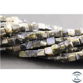 Perles en labradorite - Cubes/4mm