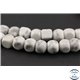 Perles semi précieuses en howlite - Cubes/8 mm - Blanc marbré