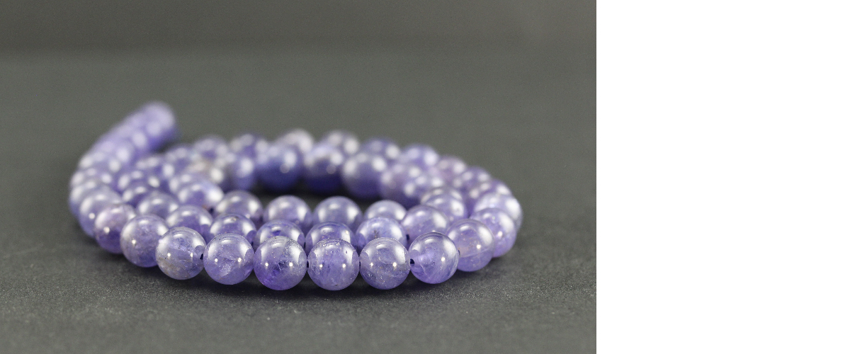Perles en tanzanite