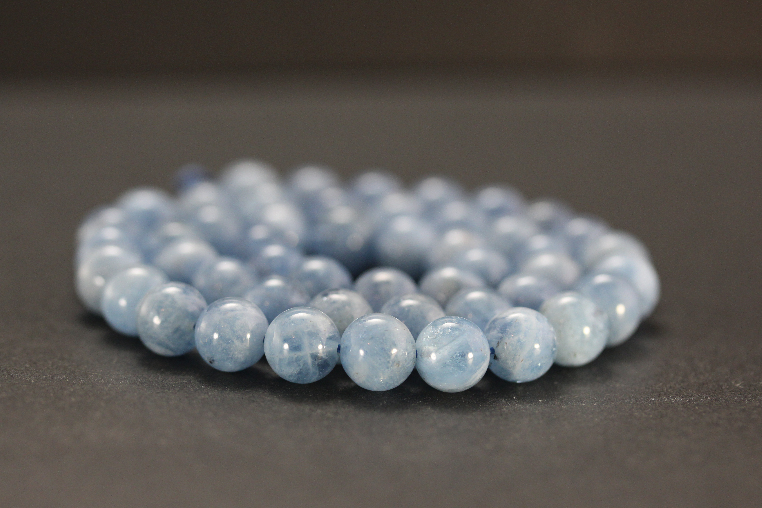 Perles en aigue-marine
